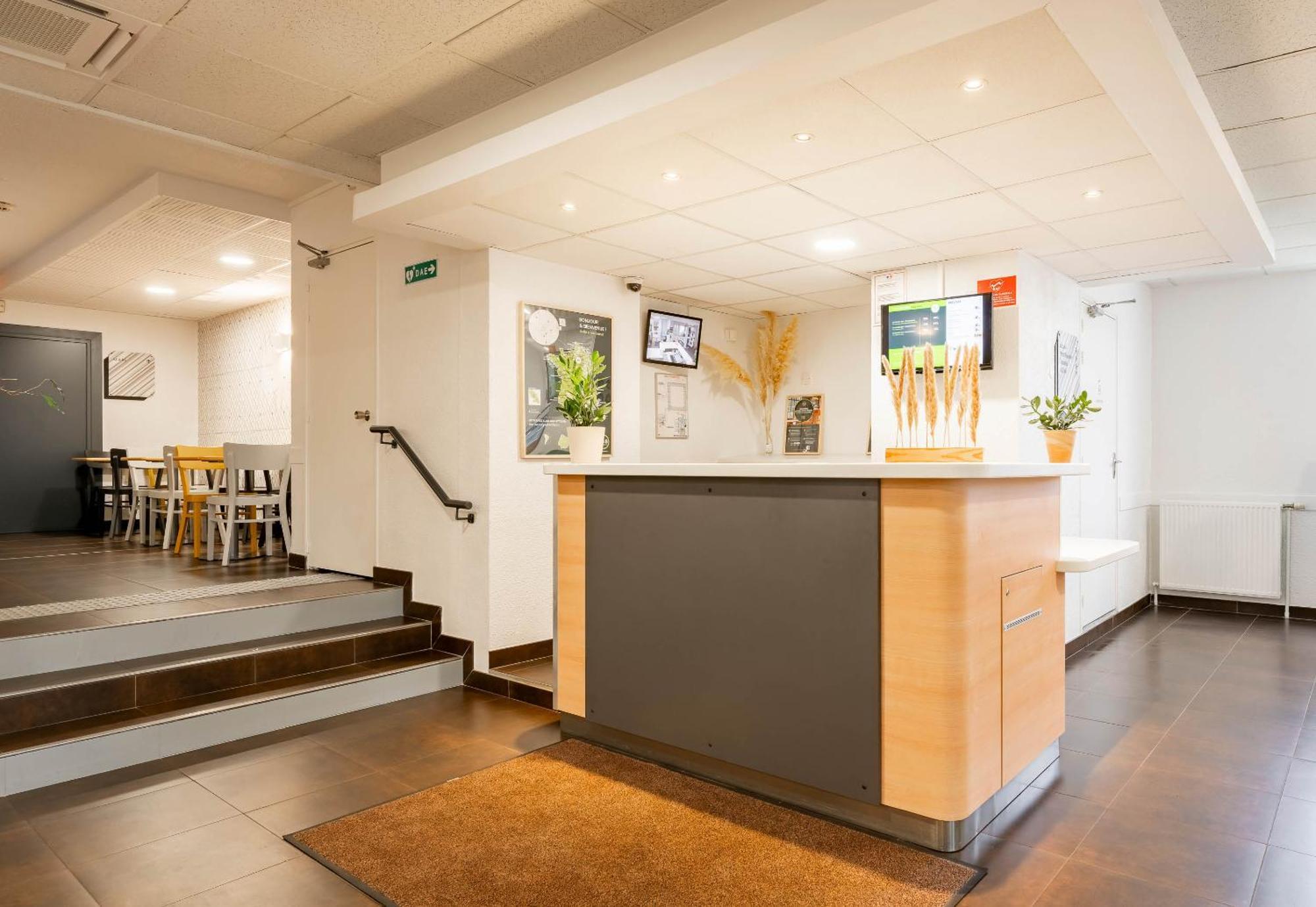 B&B Hotel Valenciennes Sud Prouvy Kültér fotó