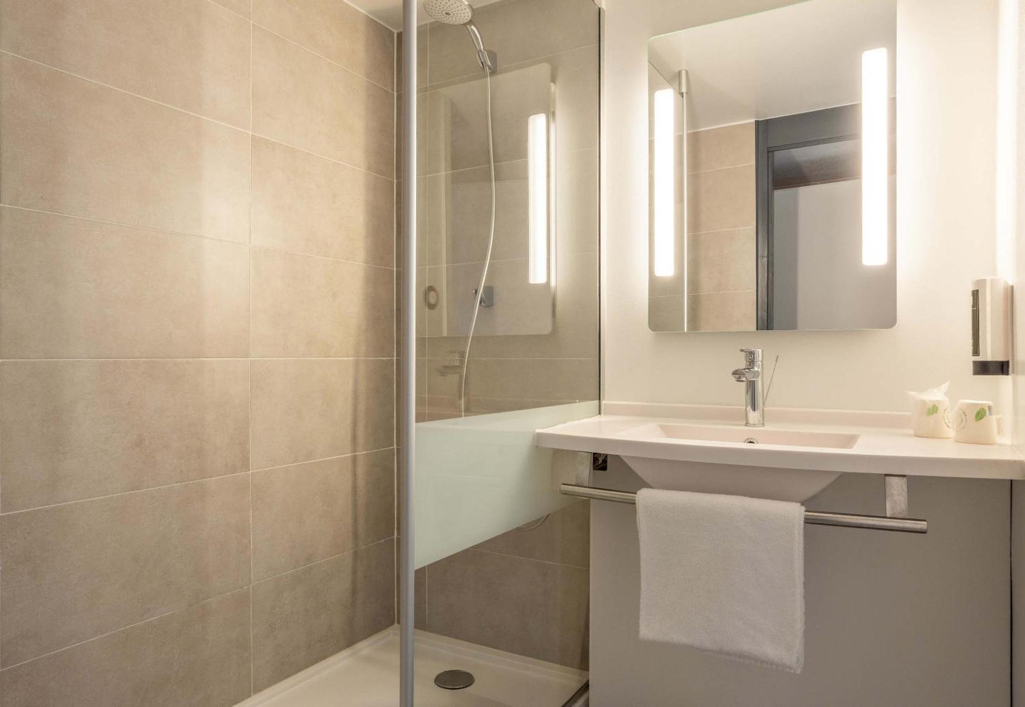 B&B Hotel Valenciennes Sud Prouvy Kültér fotó